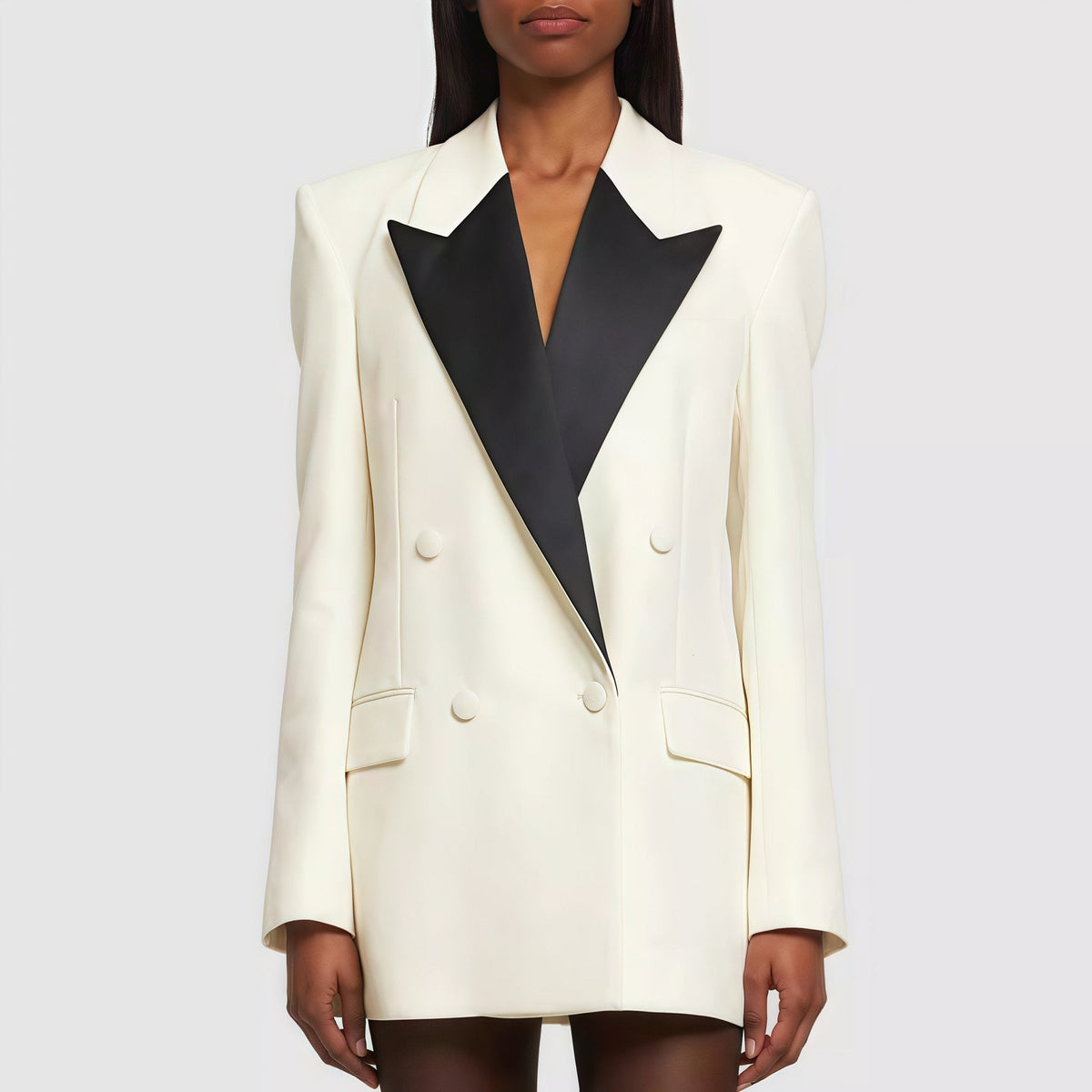 Eleganter Elfenbein Smoking Blazer: Doppelt, Satin Revers, Mini-Kleid Stil