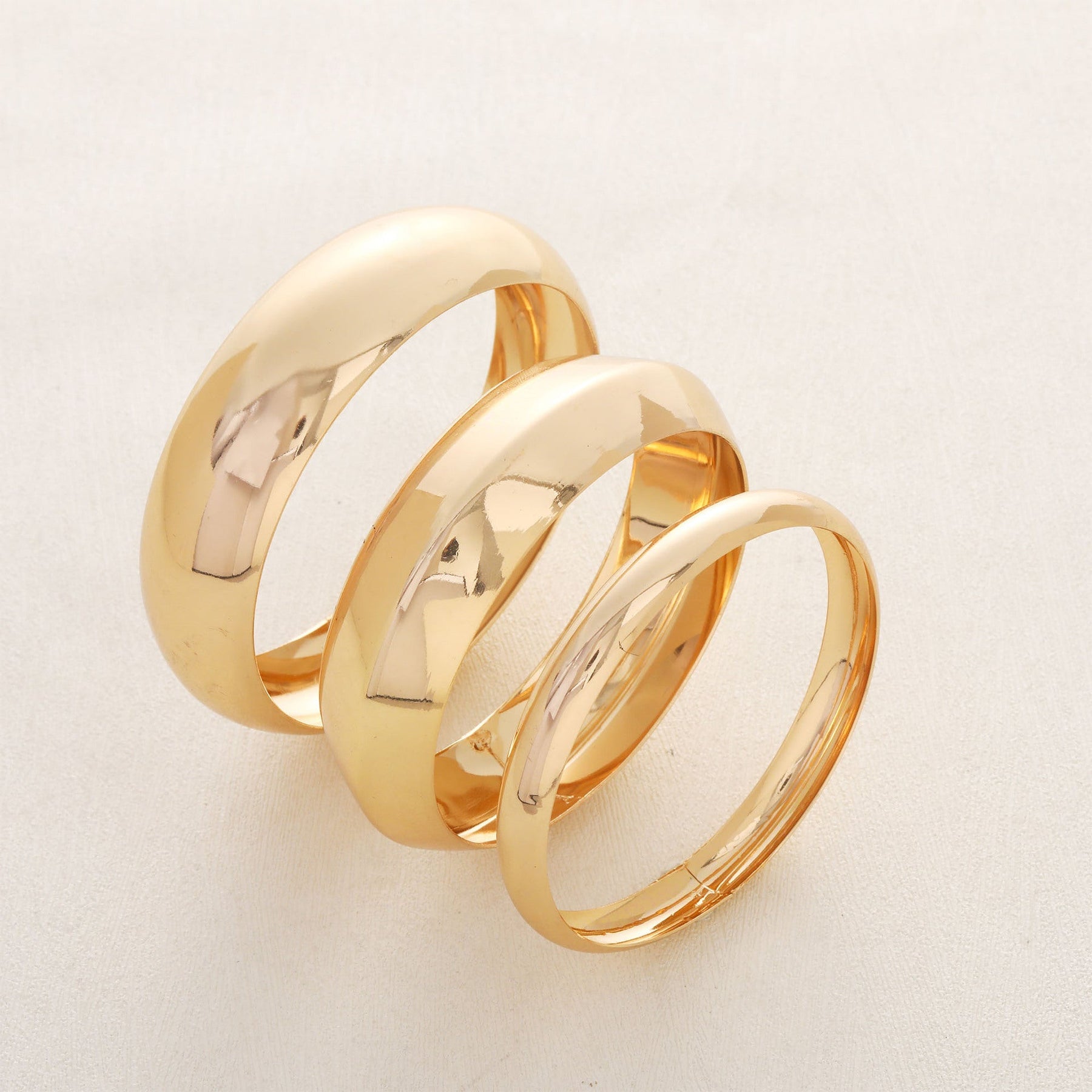 Glamouröses 3er Armreifen Set Gold Hochglanzpoliert Hypoallergener Schmuck Damen