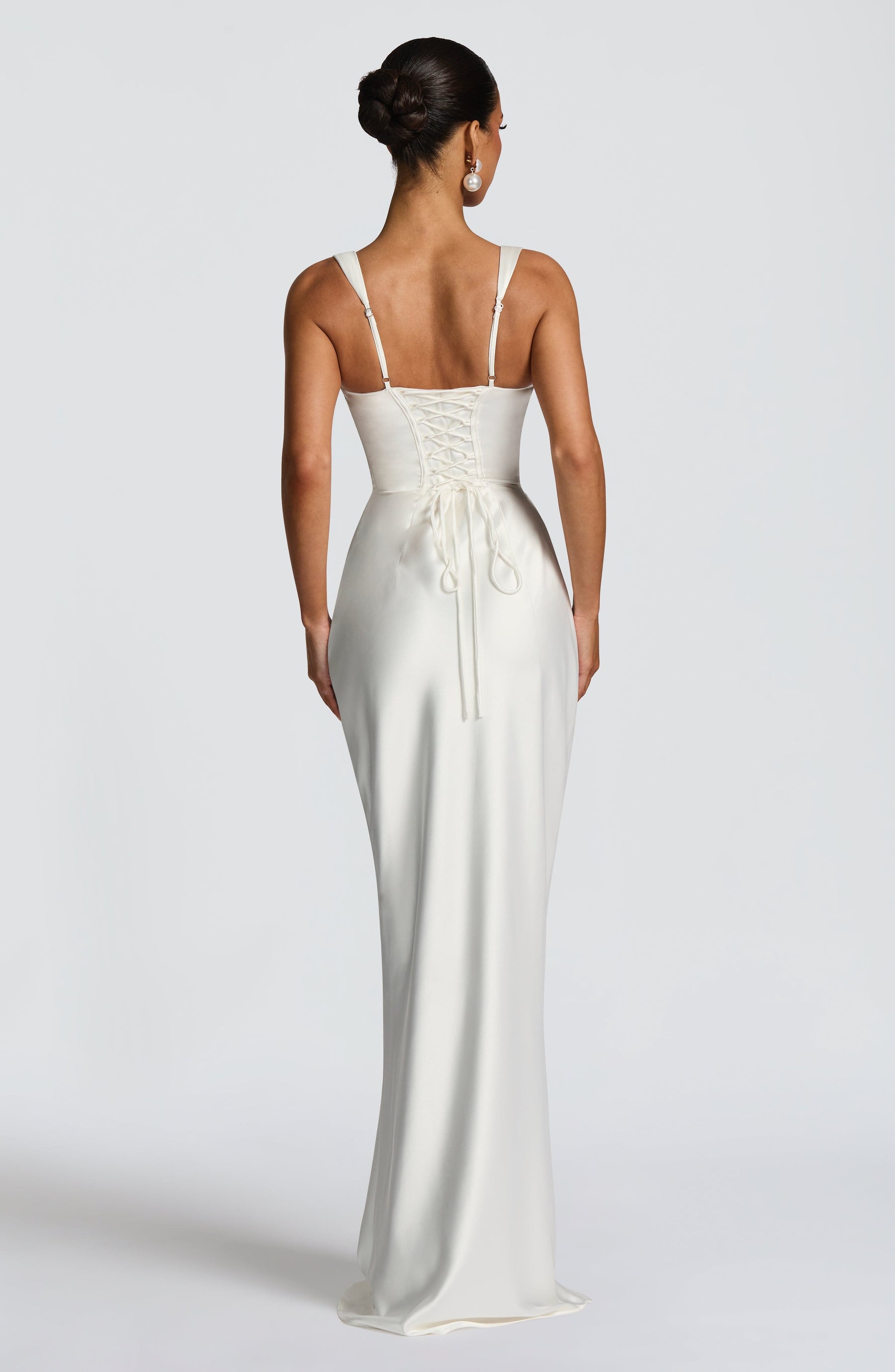 https://cdn.shopify.com/s/files/1/2060/7491/files/calanthe-maxi-dress-ivory-dress-babyboo-fashion-1182255662.jpg?v=1757593923