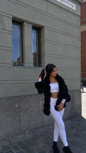 Eleganter Damen Strick-Cardigan mit luxuriösem Kunstfell, Taillengürtel & Feinstrick