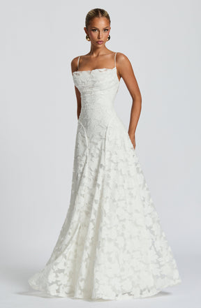 https://cdn.shopify.com/s/files/1/2060/7491/files/francis-maxi-dress-ivory-dress-babyboo-fashion-1161602844.jpg?v=1757594267