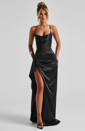 https://cdn.shopify.com/s/files/1/2060/7491/files/helen-maxi-dress-black-dress-xs-babyboo-fashion-32568283365439.jpg?v=1757594721