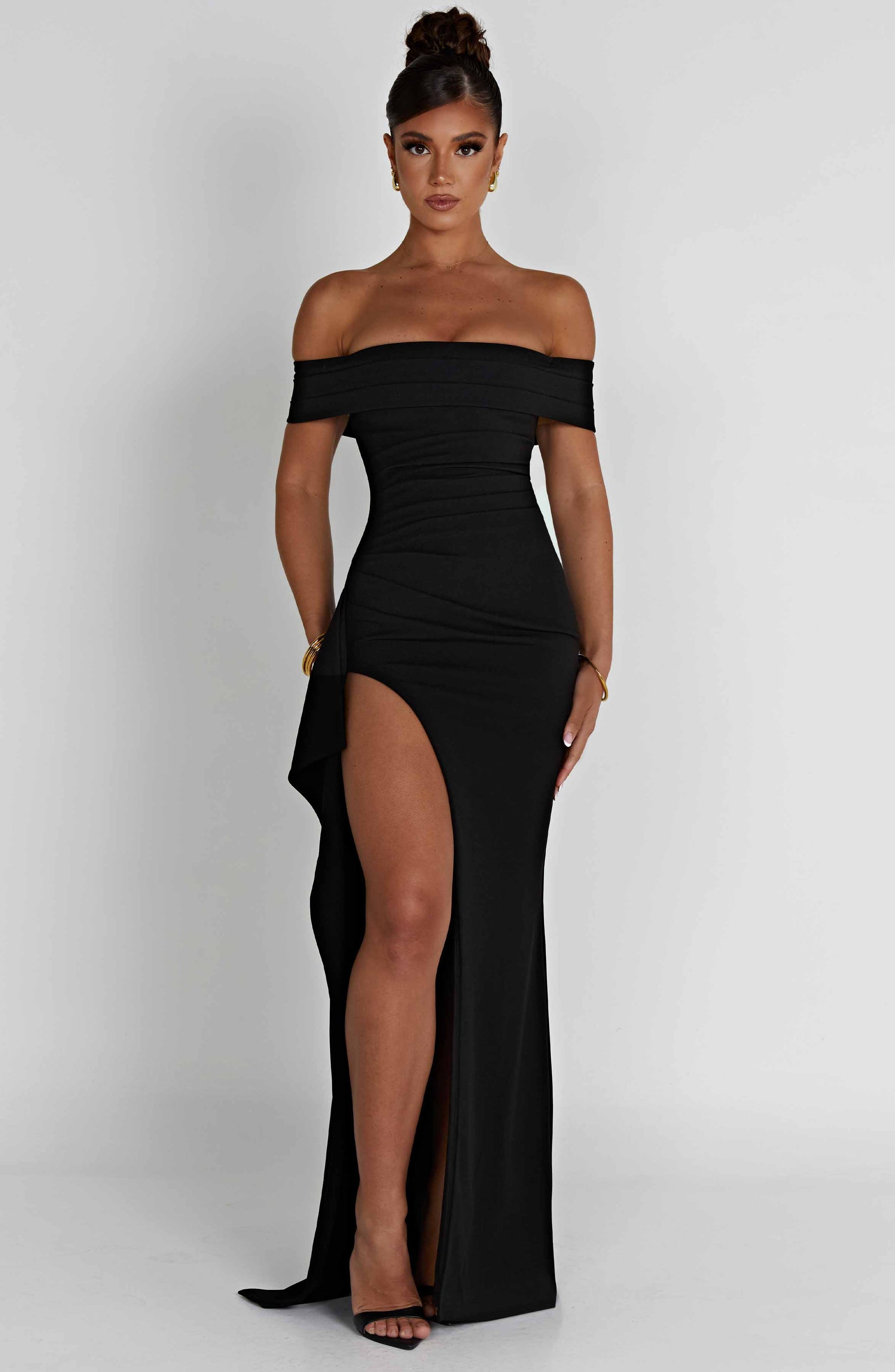 https://cdn.shopify.com/s/files/1/2060/7491/files/joyce-maxi-dress-black-dress-babyboo-fashion-30866230247487.jpg?v=1757595185