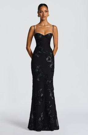 https://cdn.shopify.com/s/files/1/2060/7491/files/nefertiti-maxi-dress-black-dress-babyboo-fashion-1176251068.jpg?v=1756292396