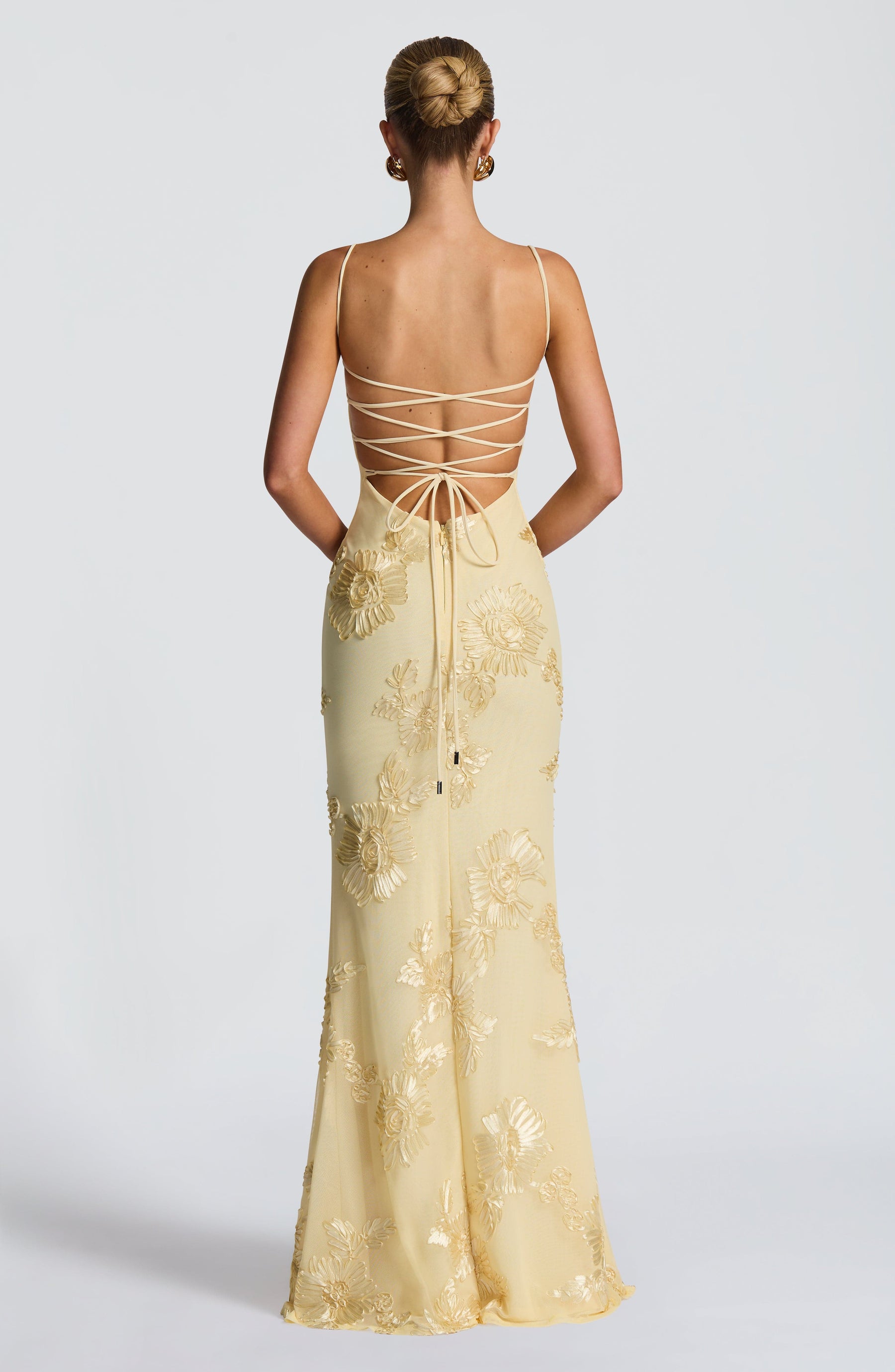 https://cdn.shopify.com/s/files/1/2060/7491/files/nefertiti-maxi-dress-lemon-dress-babyboo-fashion-1176251077.jpg?v=1756292398