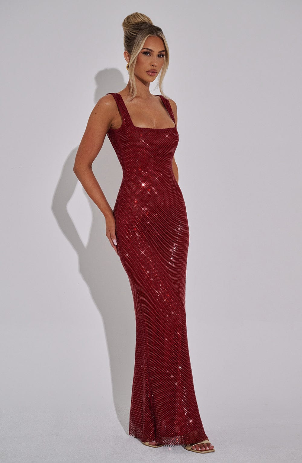 https://cdn.shopify.com/s/files/1/2060/7491/files/petra-maxi-dress-wine-dress-babyboo-fashion-32750466596927.jpg?v=1757594666