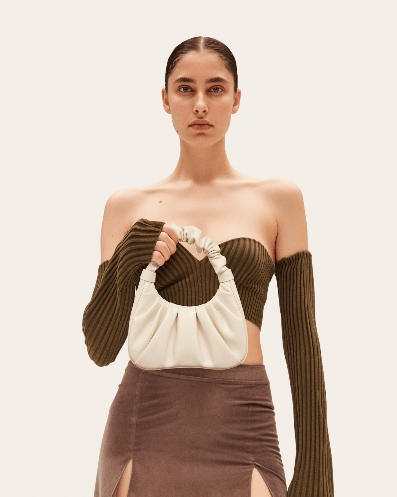 Elegante Pliée Douce Kunstleder Schultertasche: Kompakt, Weich & Formstabil für Damen