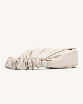 Elegante Pliée Douce Kunstleder Schultertasche: Kompakt, Weich & Formstabil für Damen