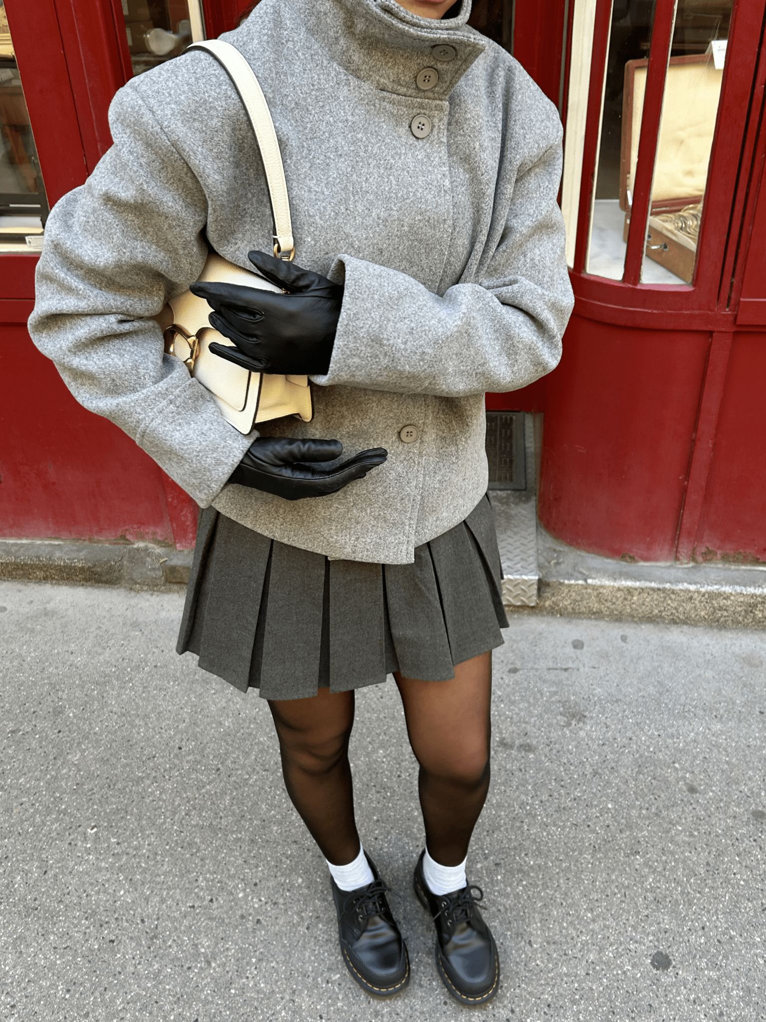 Rosalia Elegante Damenjacke mit Stehkragen für den herbstlichen Streetstyle